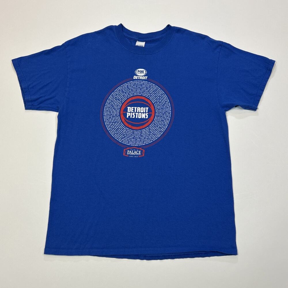 Detroit Pistons Palace of Auburn Hills Final Season T-Shirt Large NBA Fox Sports